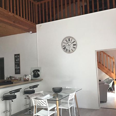 Chez Alex Et Sophie Vila Louzac-Saint-Andre Exterior foto